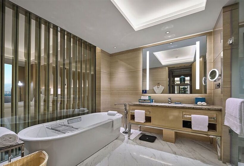 Номер Executive, Hilton Beijing Tongzhou