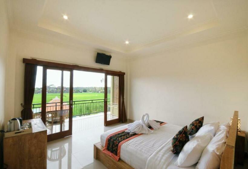 חדר סופריור, Jegeg Mas