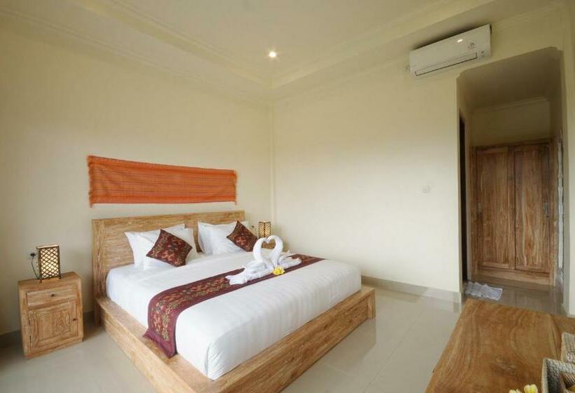 חדר סופריור, Jegeg Mas