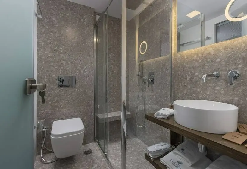 デラックストリプルルーム, Lalibay Resort & Spa   Adults Only