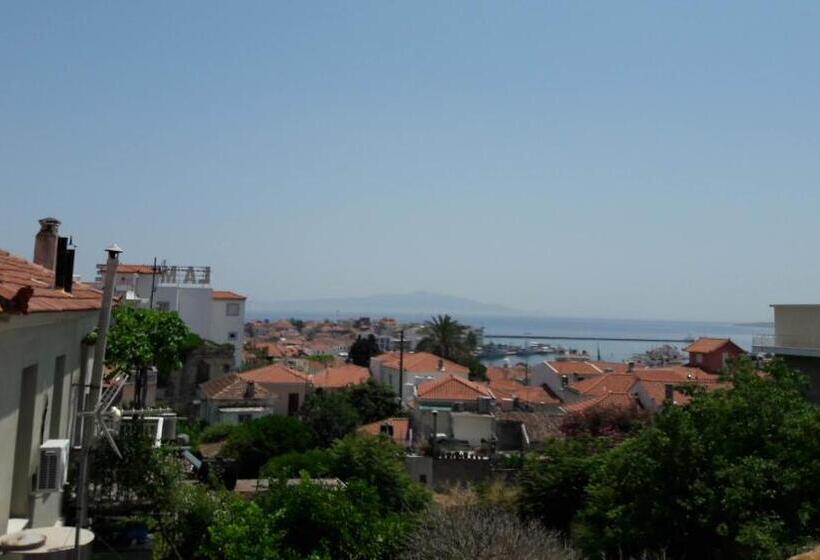 اتاق لوکس با چشمانداز, Pyrgos Sofokleous