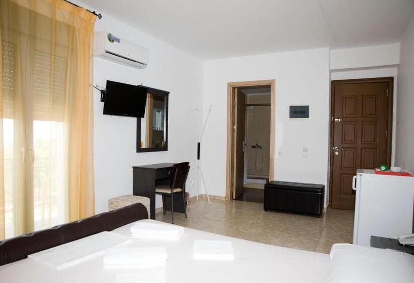 اتاق لوکس با چشمانداز, Pyrgos Sofokleous