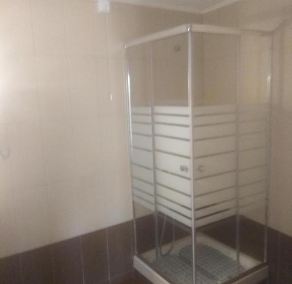 اتاق استاندارد با بالکن, Pyrgos Sofokleous