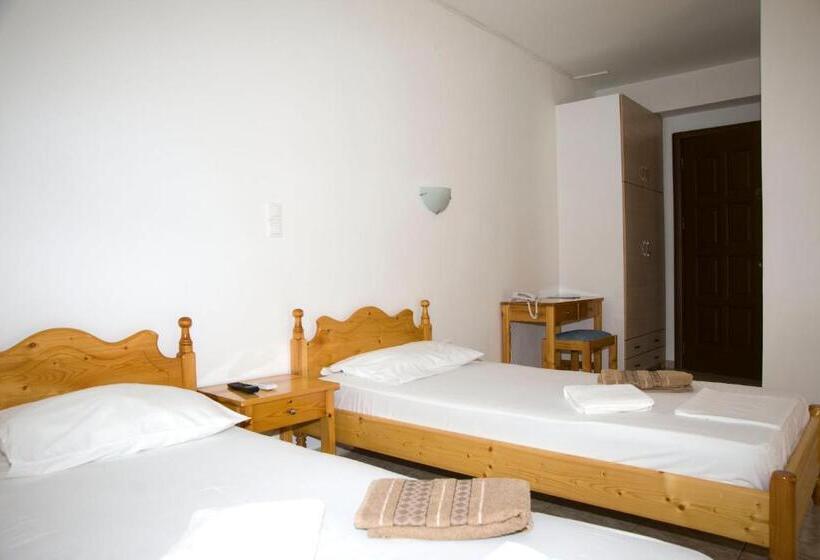 اتاق استاندارد, Pyrgos Sofokleous