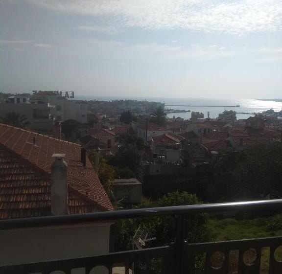 غرفة قياسية مطلّة علي البحر مزوَّدة بشُرفة, Pyrgos Sofokleous