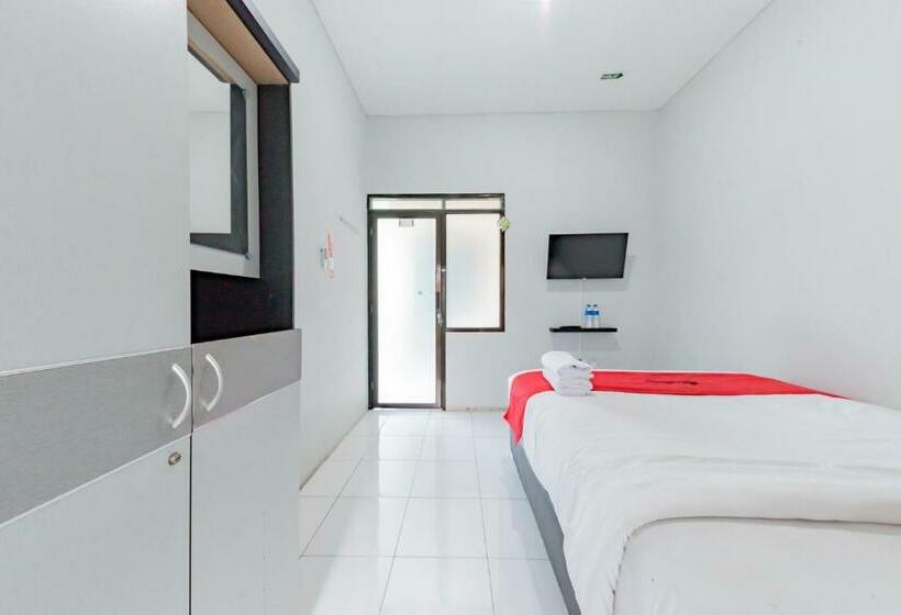 标准间, Reddoorz Syariah Near Rs Hermina Sukabumi