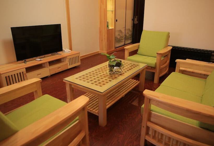 Номер Стандарт, Jinbi Club Boutique