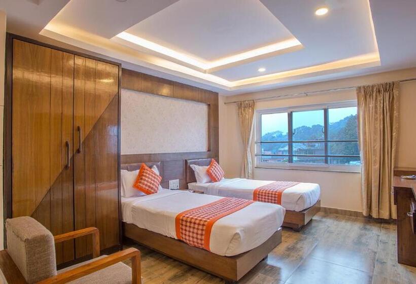 سوییت اجرایی, Yellow Pagoda Pokhara