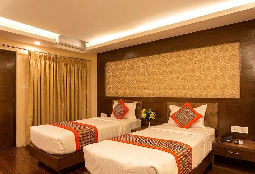 اتاق لوکس, Yellow Pagoda Pokhara