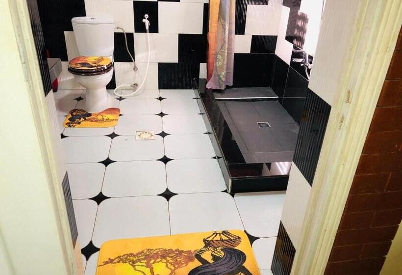 اتاق استاندارد برای معلولان, Petite Flower Guest House