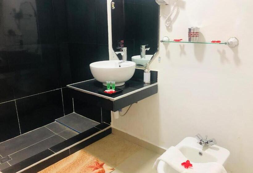 اتاق استاندارد, Petite Flower Guest House