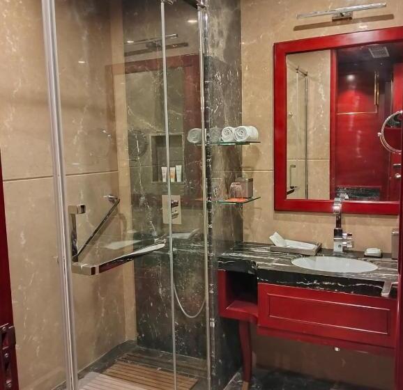 חדר דלוקס עם מרפסת, Hukam S Lalit Mahal   Hotel Convention Club