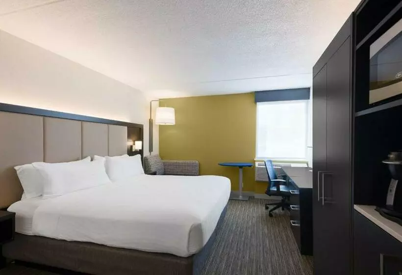 キングサイズベッドのスタンダードルーム, Holiday Inn Express Ramsey Mahwah, An Ihg