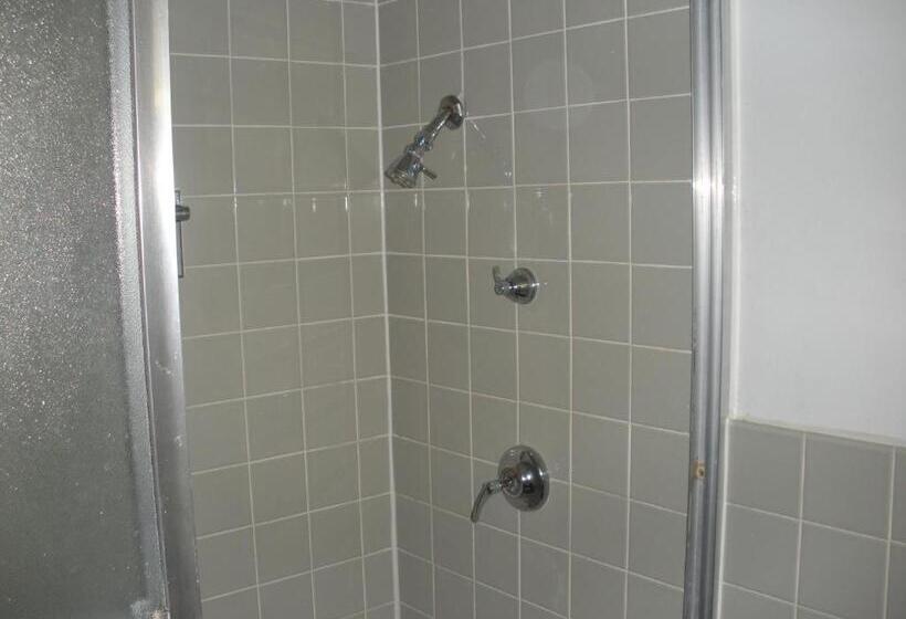 Стандартный Номер Кровать Кинг, Kings Inn Cleveland