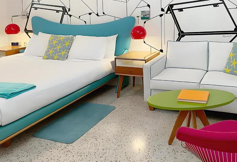 جناح ديلوكس سرير كينج, The Vagabond