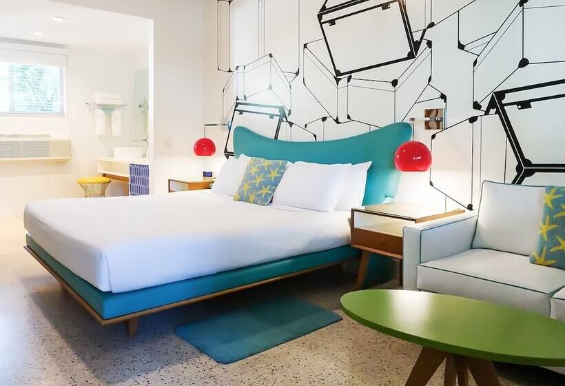 غرفة قياسية, The Vagabond