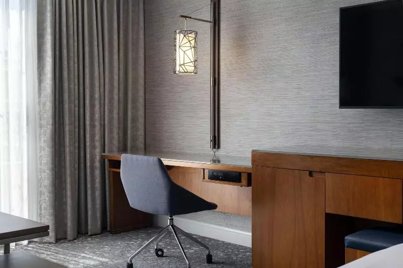اتاق استاندارد با تخت بزرگ, The Westin Palo Alto