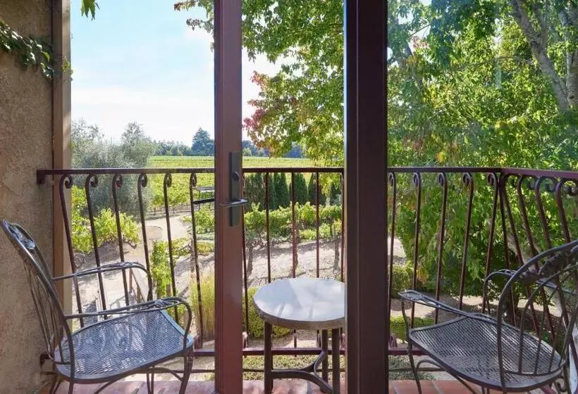 اتاق استاندارد با تخت بزرگ, Vintners Resort