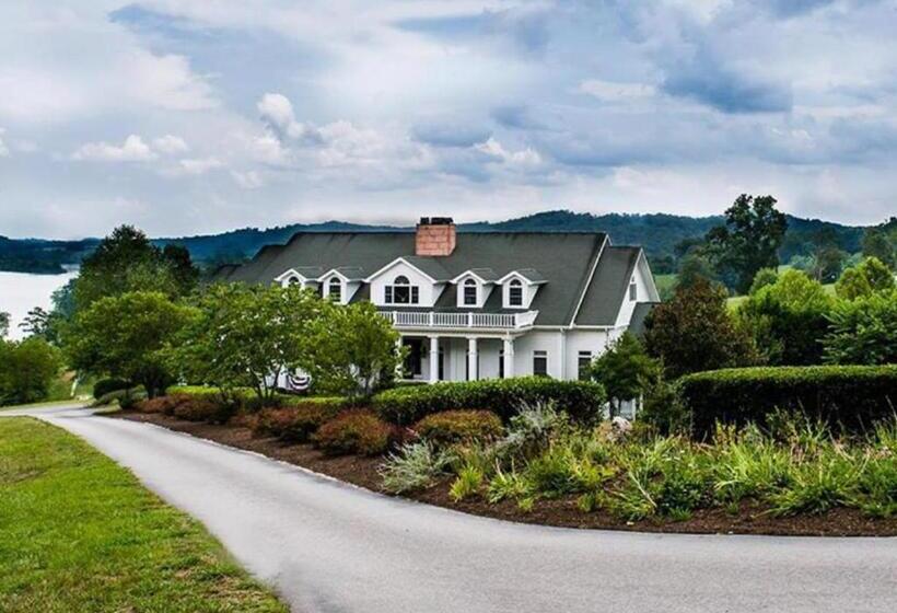 高级套房, Whitestone Inn