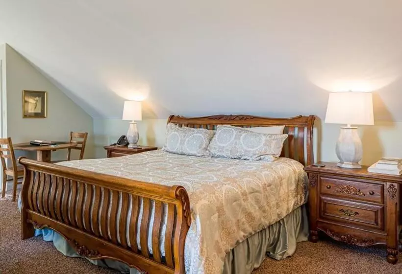 バルコニー付スイート, Whitestone Inn