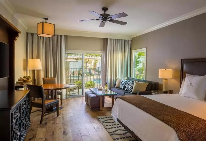 プールビュージュニアスイート, Signia by Hilton La Cantera Resort & Spa
