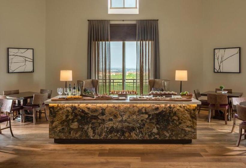 غرفة قياسية ثلاثية, La Cantera Resort & Spa