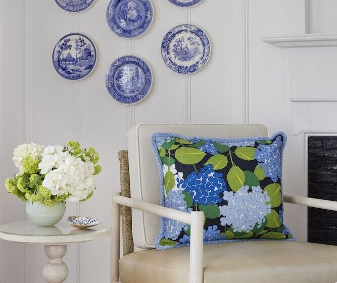 2ベッドルームハウス, White Elephant