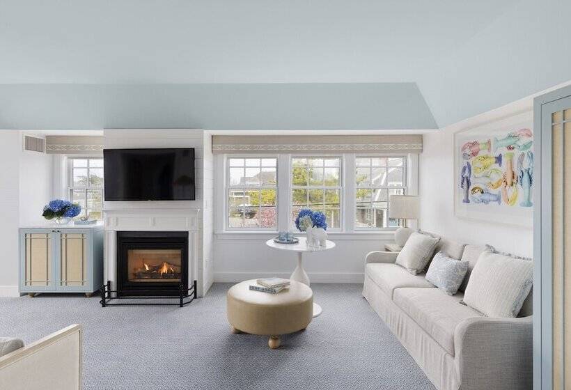 スイート, White Elephant