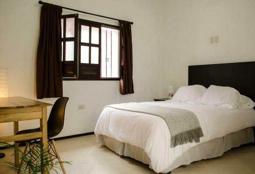 스탠다드 룸, Estacion Alameda