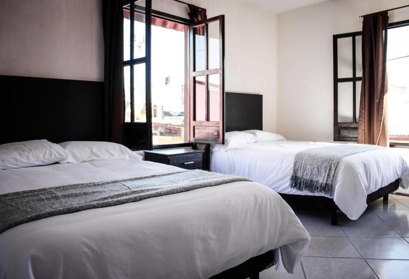 스탠다드 룸 더블 침대 2개, Estacion Alameda