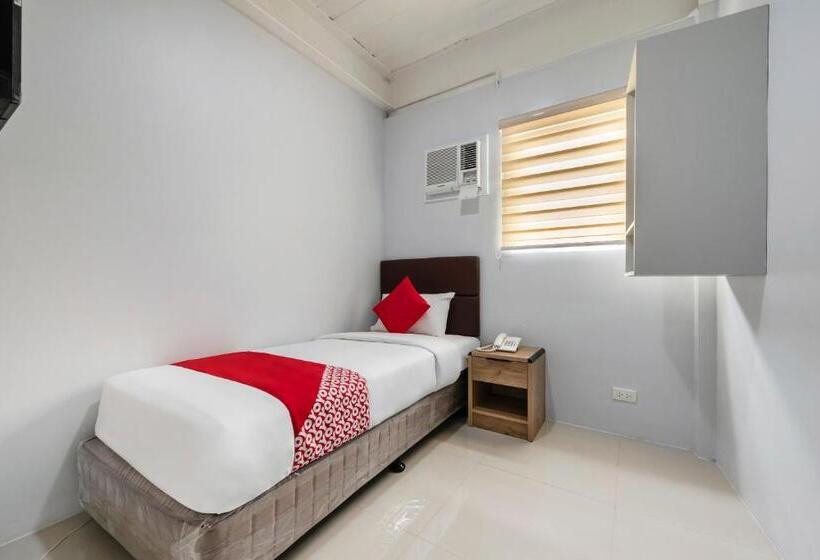 Pokój Standard Jednoosobowy, Finex