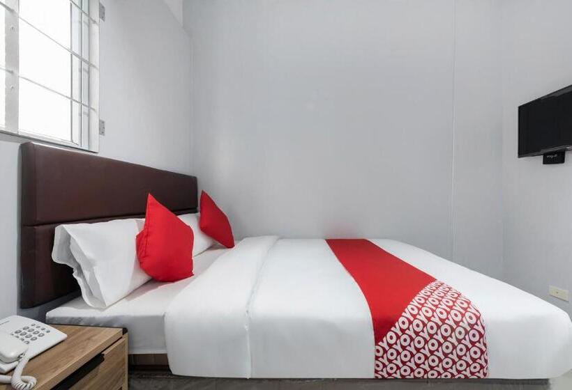 Pokój Deluxe, Finex