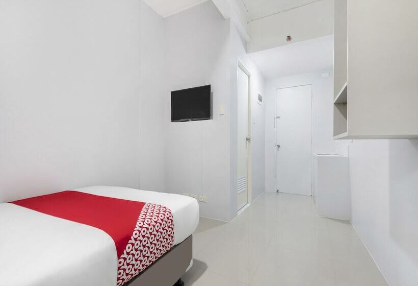 Pokój Deluxe, Finex