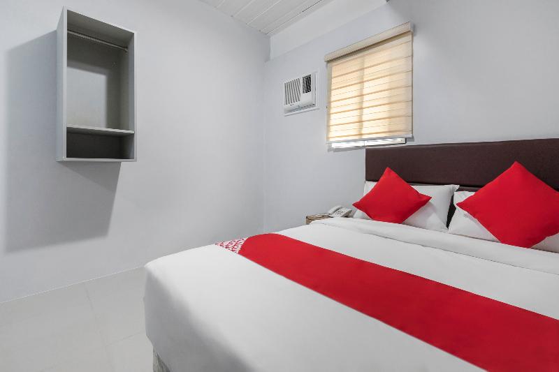 Pokój Deluxe, Finex