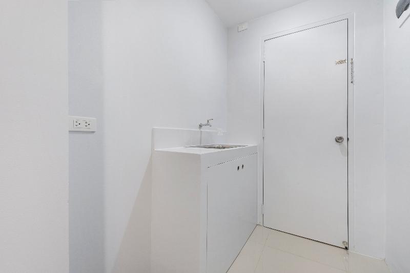 Pokój Ekonomiczny, Finex