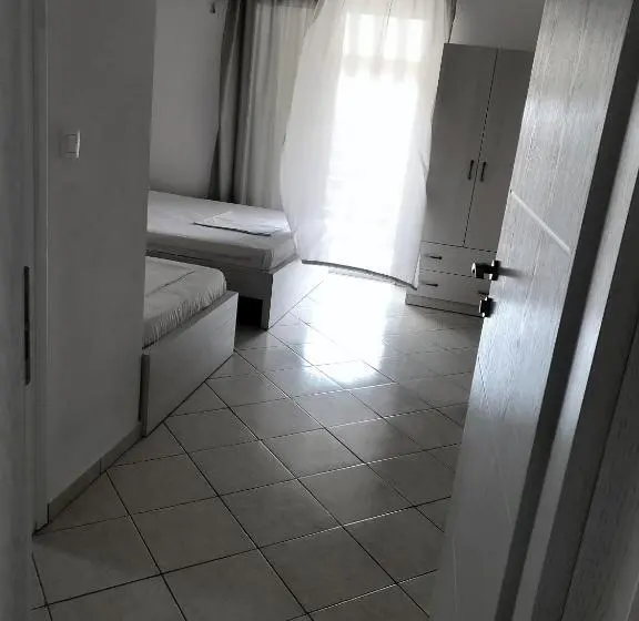 اتاق سه نفره دلوکس با چشم‌انداز دریا, Koks’ Guesthouse