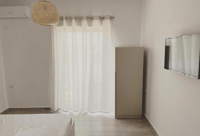 オーシャンビューデラックスルームバルコニー付き, Koks’ Guesthouse