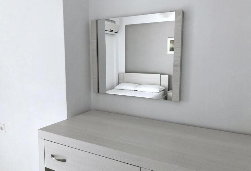 スタンダードトリプルルーム, Koks’ Guesthouse