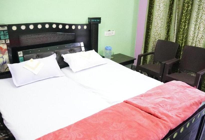 Номер Deluxe с Балконом, Shrigangalokhotels