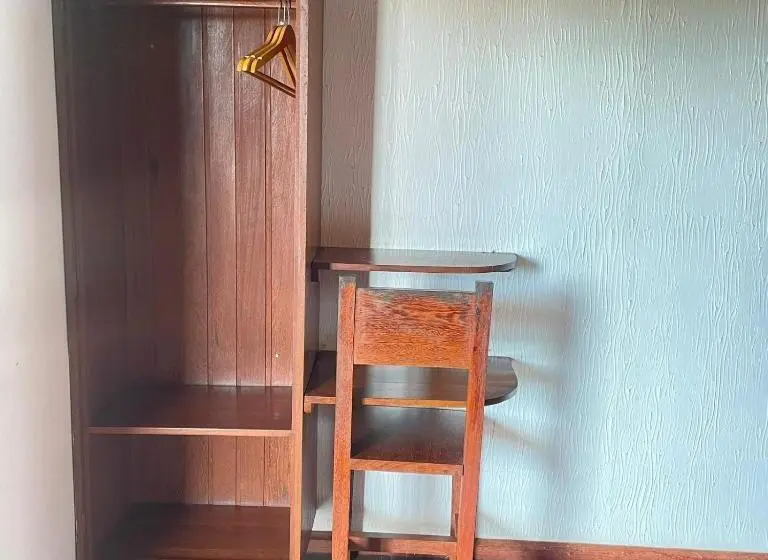 Chambre Familiale Supérieure, Salinopolis E Kitepoint