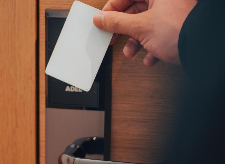 غرفة ديلوكس, Theatro City Center