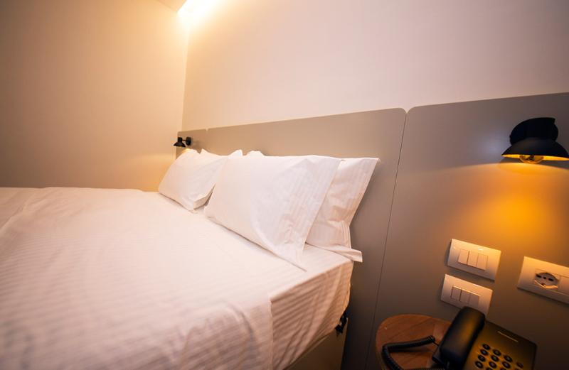 غرفة قياسية, Theatro City Center