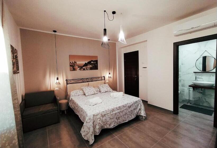 Номер Deluxe, Pentefur