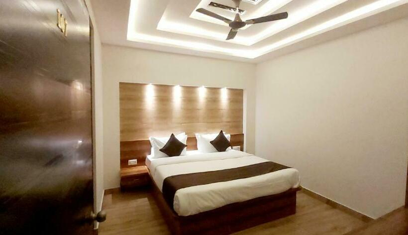 Номер Deluxe, Leela Vilas Pushkar  A Boutique