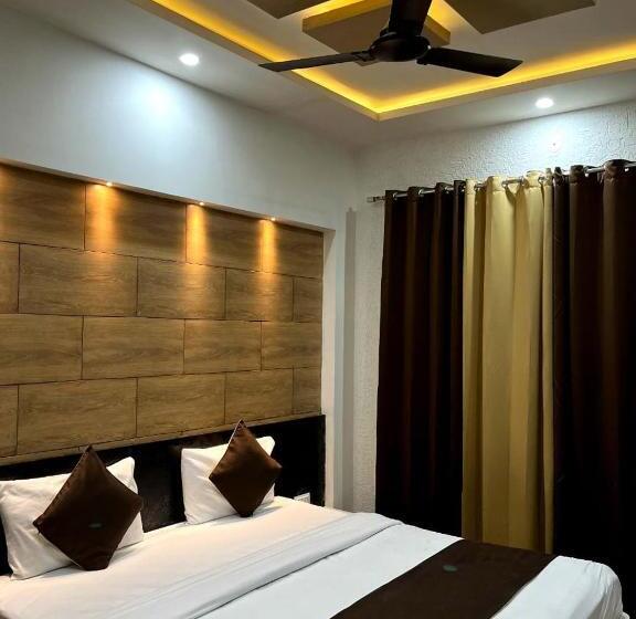 Номер Deluxe, Leela Vilas Pushkar  A Boutique