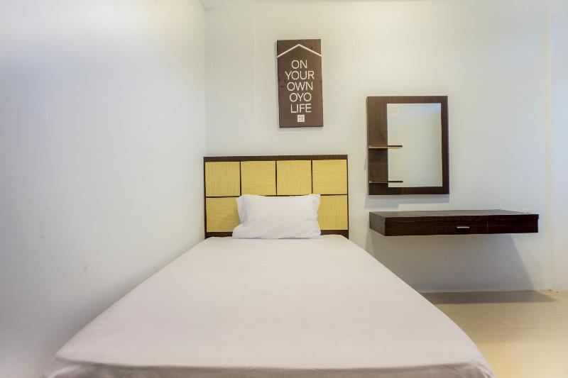 חדר סטנדרט יחיד, Rose House Redpartner