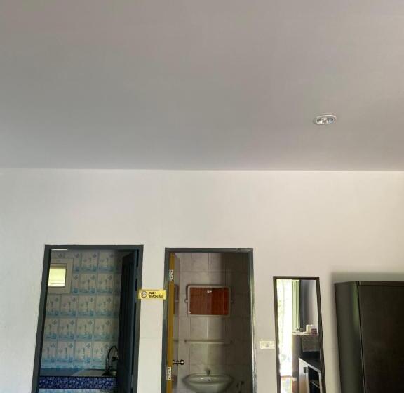 اتاق خانوادگی, Maihomsailom Resort