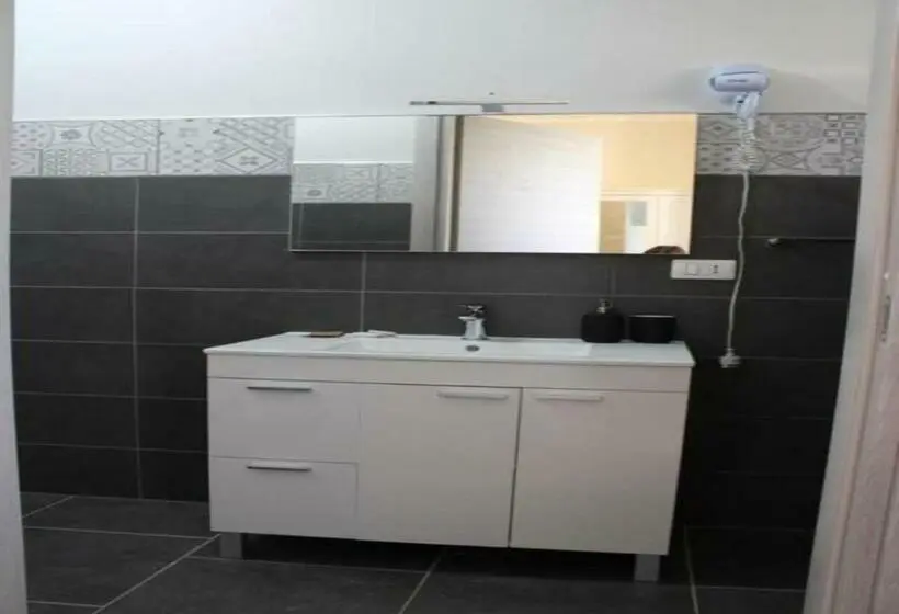Standardzimmer, La Corte Di Sofia
