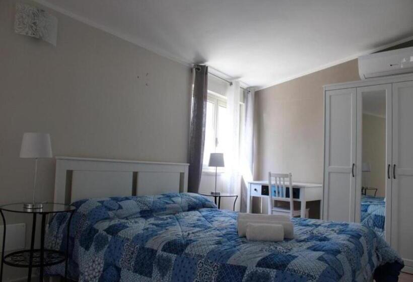 غرفة قياسية, La Corte Di Sofia