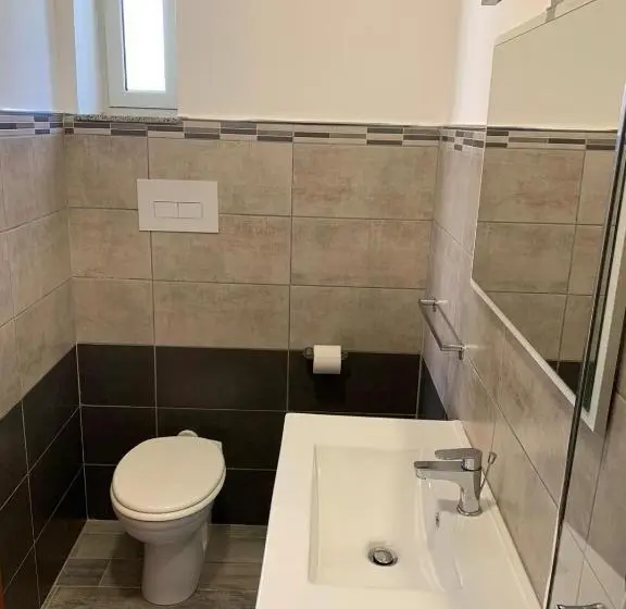 3 Bett Standardzimmer Balkon, La Corte Di Sofia